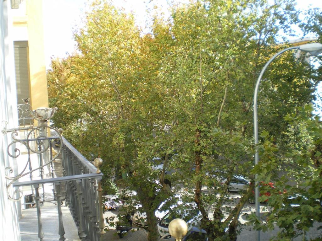 Apartamentos Murallas De Sevilla Exterior photo